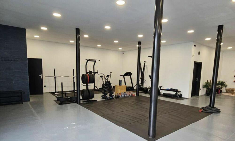 Aude vit son rêve en gérant sa salle de sport à Bertrée