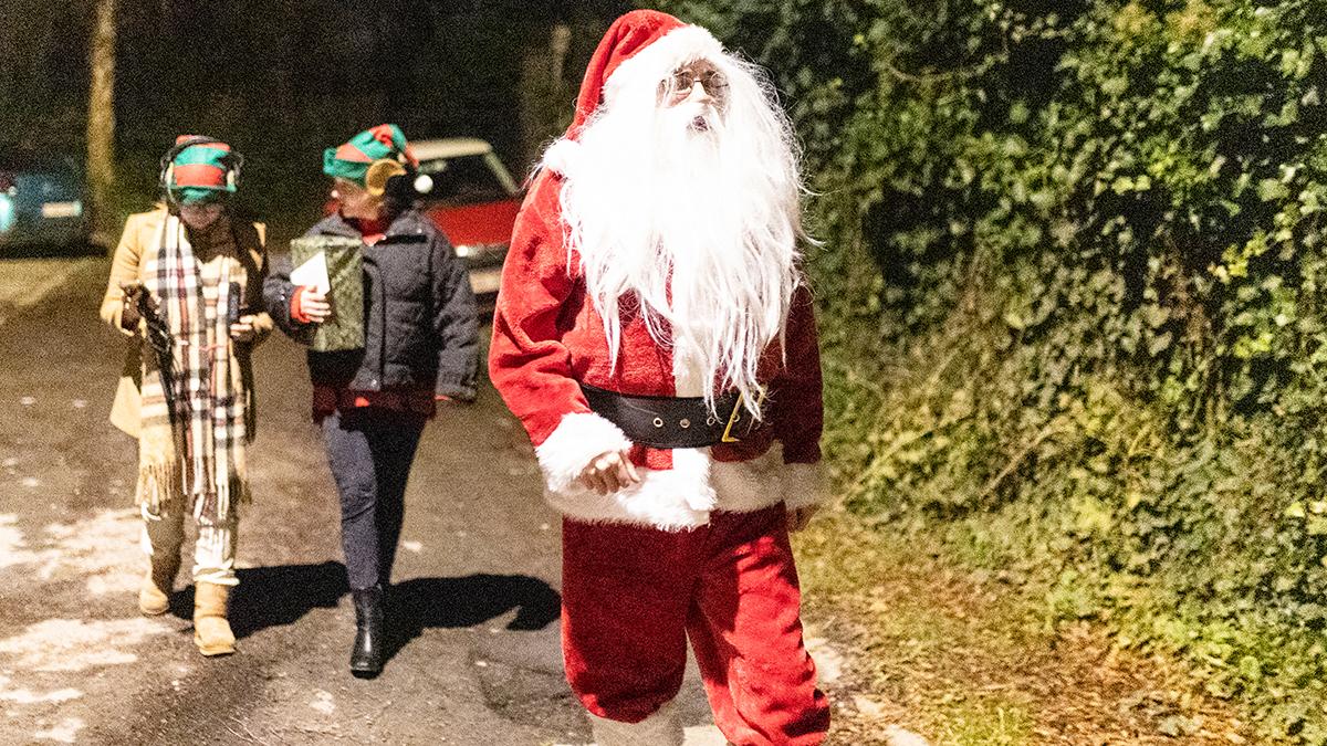 Appel_pere_Noel_Radio_Compile