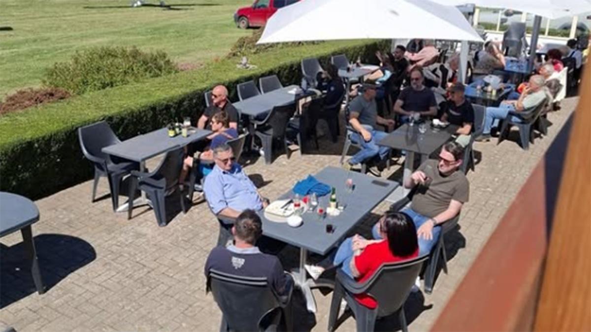 Bar_Aeroclub_Avernas